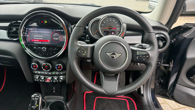 MINI Hatchback 1.5 Cooper Classic 3dr Auto Petrol Hatchback
